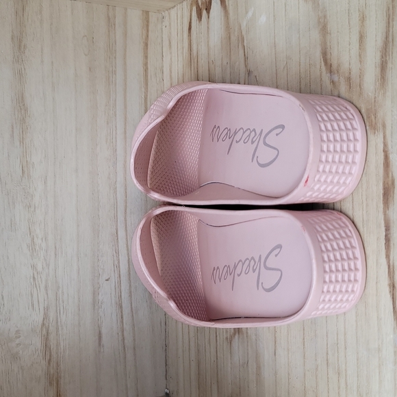 Skechers Plastic Waffle Design Open Toe Wedges - Picture 6 of 8